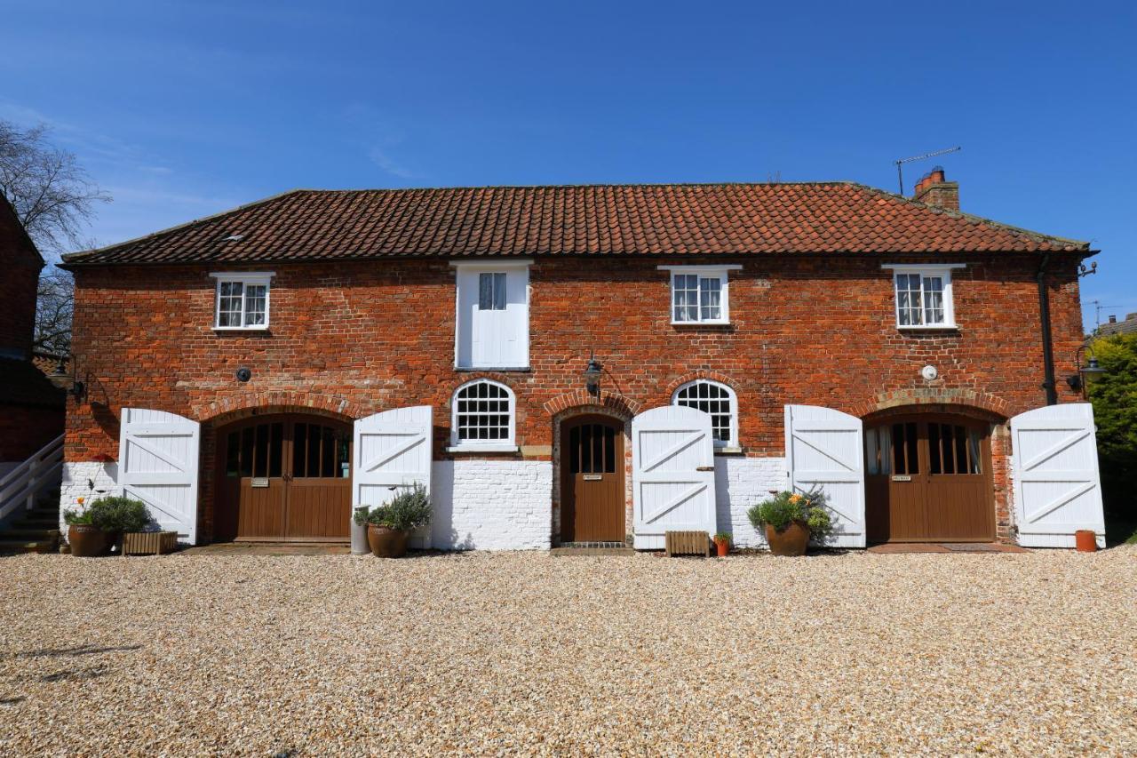 Manor House Stables, Martin - Lovely Warm Cosy Accommodation Near Woodhall Spa Exterior photo